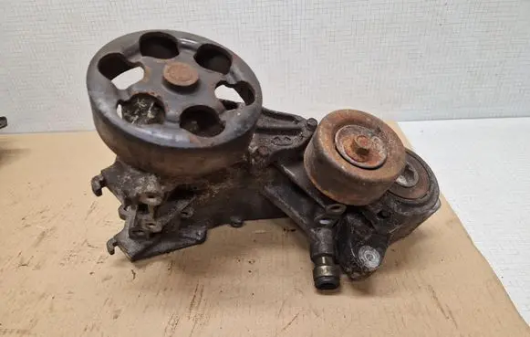 Honda Stream A/C compressor mount bracket 