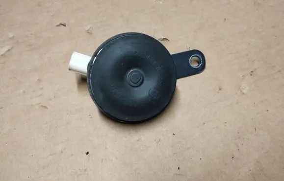 Honda CR-V Horn signal UCH201