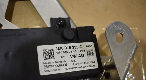 Porsche Panamera (971) Trunk lid opening control unit 