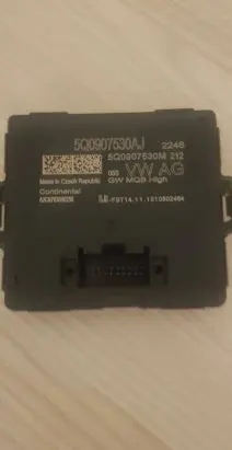 Audi A3 S3 8V Gateway control module 5Q0907530AJ 5Q0907530M