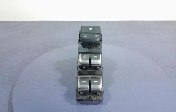 KIA Sportage Electric window control switch 93570F1200