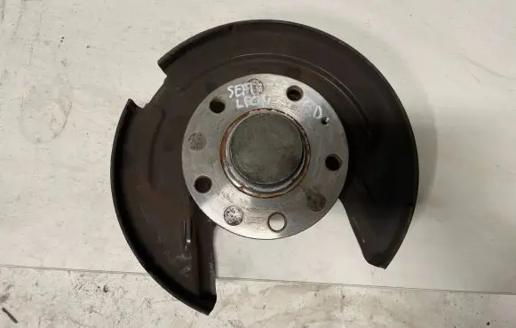 Seat Leon (5F) Rear wheel hub