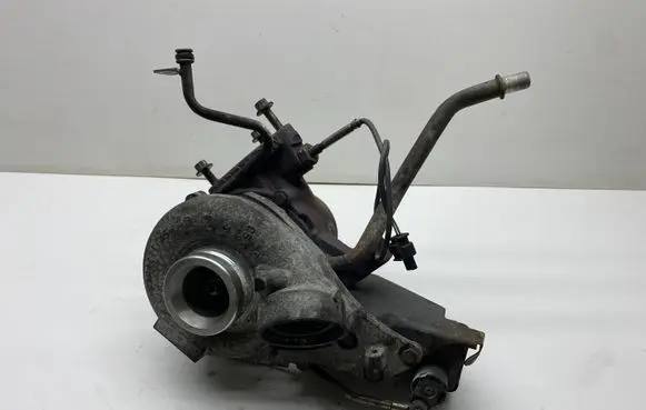 Mercedes-Benz C W204 Turbo 6NW009228 GARRETT 7529900006