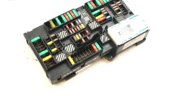 BMW M4 G82 G83 Fuse module 5A44CE1 5A4CFB9 11812010