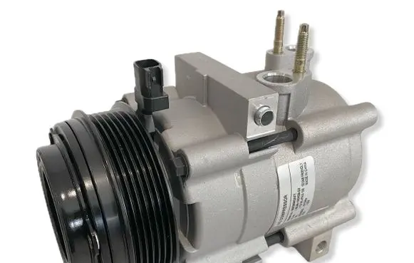 Ford Explorer V Air conditioning (A/C) compressor (pump) 8R3Z19703D 8R3Z19703B AU2Z19V703AG