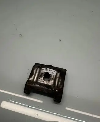 Volkswagen Polo V 6R Battery bracket 