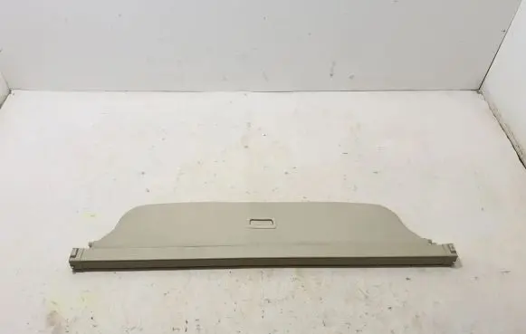 Parcel shelf