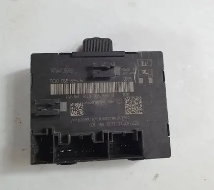 Audi A5 8T 8F Door control unit/module 5Q0959595B