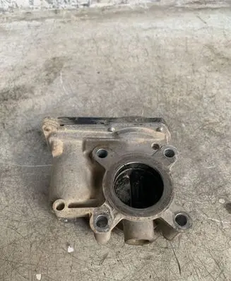 Dacia Sandero II Throttle valve 161206038r