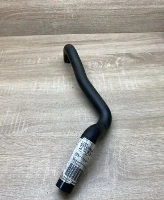 Volkswagen Transporter - Caravelle T4 Engine coolant pipe/hose 701819373L