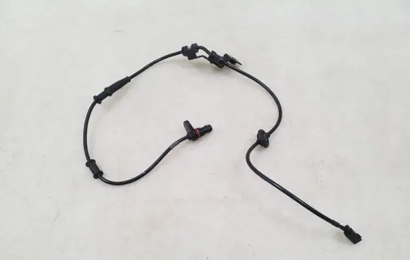 Hyundai i40 ABS rear brake sensor 599103Z350