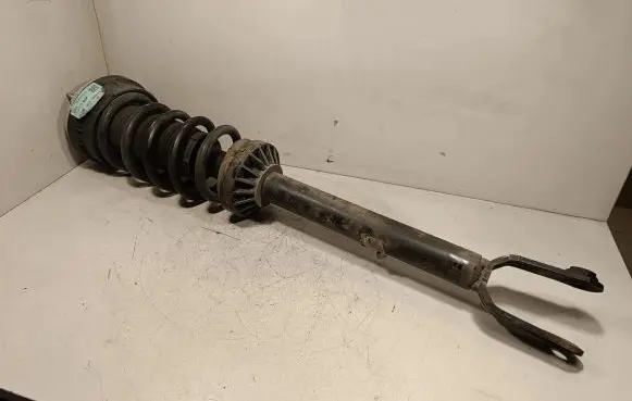 Jaguar XE Front shock absorber/damper GX7318B037FC