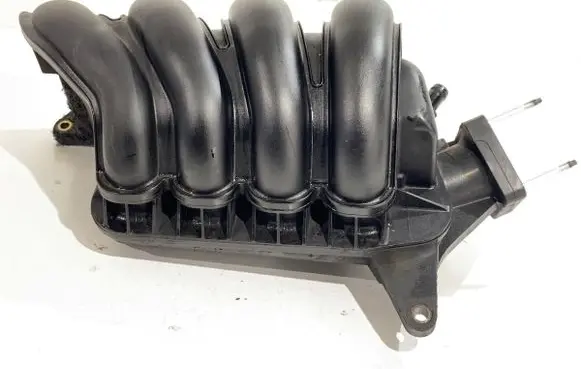 Toyota Corolla Verso E121 Intake manifold