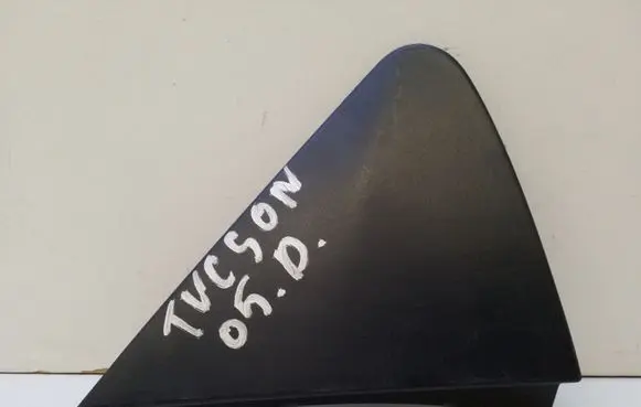 Hyundai Tucson JM Plastic wing mirror trim cover 601170D060