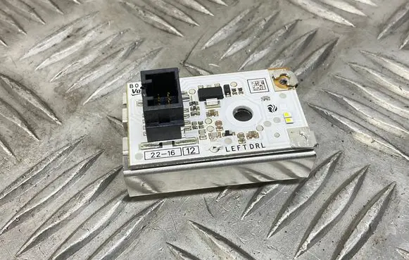 Audi A3 S3 8V LED ballast control module 90106583 CAA21900974BA