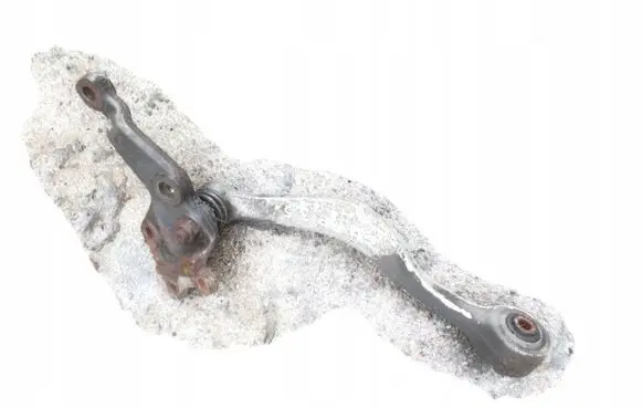 BMW 7 E32 Front control arm