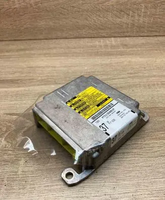 Toyota Corolla E120 E130 Airbag control unit/module 8917002L80 334748102