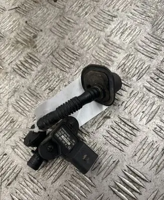 Skoda Superb B5 (3U) Vacuum valve 8E0611933R