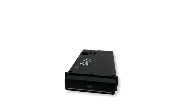 Audi A3 S3 8P Dashboard storage box/compartment 8P0941561