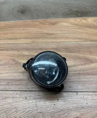 Volkswagen Golf V Front fog light 27128500