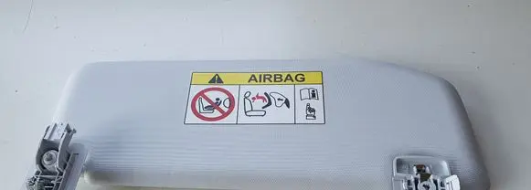 Opel Mokka X Sun visor