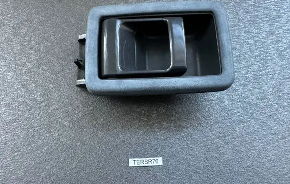 Nissan Terrano Front door interior handle 8067055G03 80682F6102