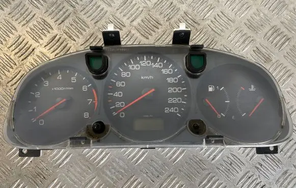 Honda Accord Speedometer (instrument cluster) 78100G011 HR0251009