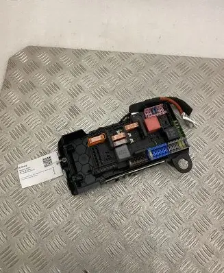 Mercedes-Benz E W213 Fuse module A2139068801