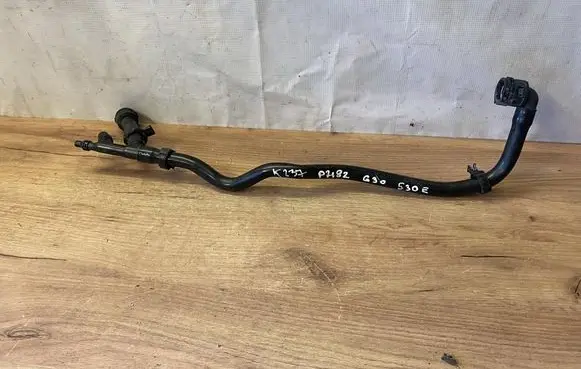 BMW 5 G30 G31 G38 Engine coolant pipe/hose 9430883