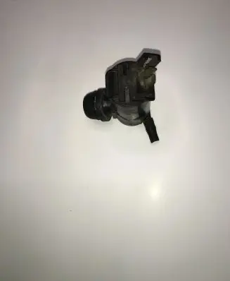 Mitsubishi Pajero Sport I Windscreen/windshield washer pump 8603101260