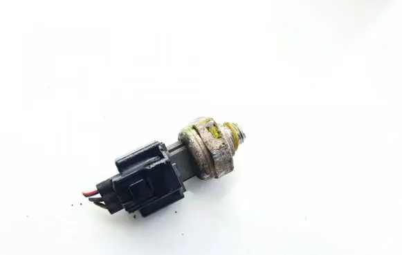 Air conditioning (A/C) pressure sensor