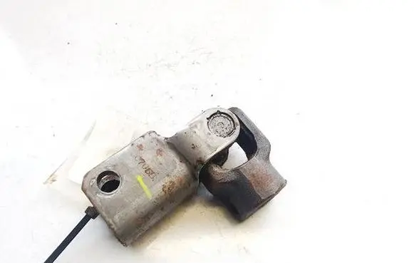 Opel Corsa D Steering column universal joint 