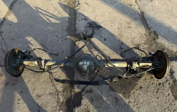 Mercedes-Benz Sprinter W907 W910 Rear axle beam with reductor A9073504501 004071137 744423K0224495