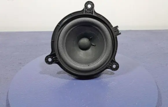 Mazda CX-5 Subwoofer speaker D10F66960