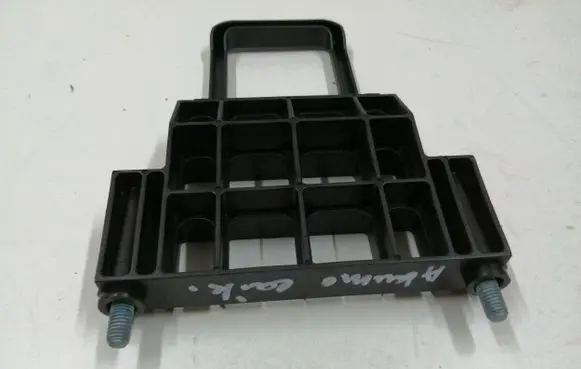 Mercedes-Benz A W169 Battery bracket A1696102136