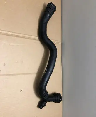 Audi A5 Engine coolant pipe/hose 8W0122101B
