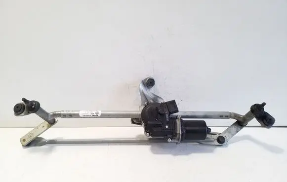 Front wiper linkage