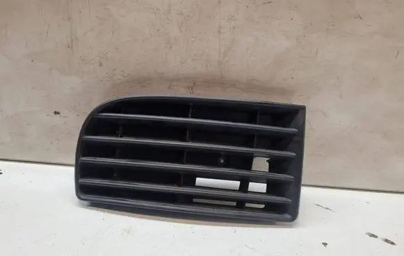 Front bumper lower grill