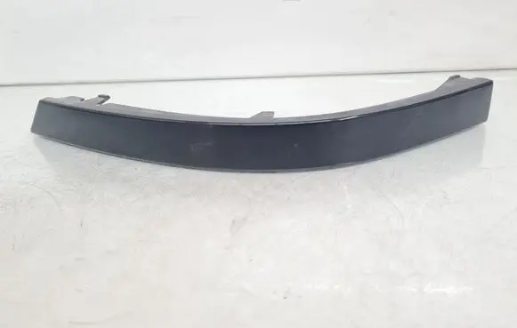 BMW 7 E65 E66 Rear/tail light trim molding 51127155446 7155446