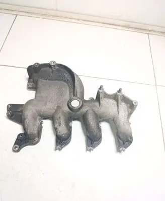 Intake resonator