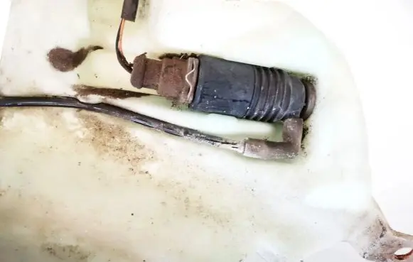 Audi A4 S4 B5 8D Windscreen/windshield washer pump
