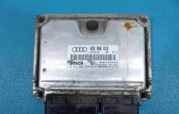 Audi A8 S8 D3 4E Engine control unit/module ECU 4E0906018 IMPRK903067