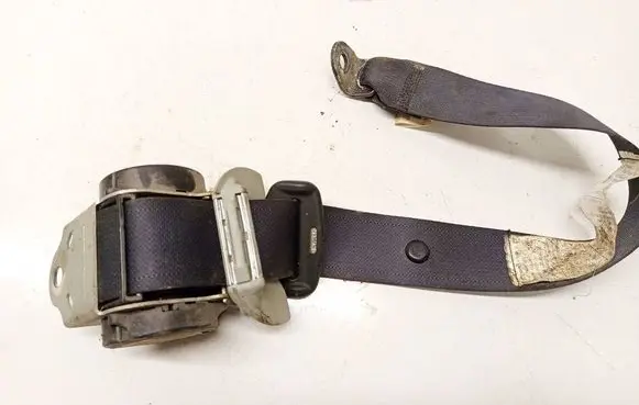 Mitsubishi Outlander Rear seatbelt 6066748