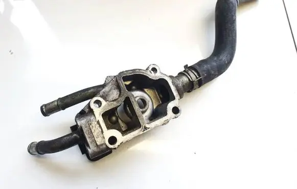 Nissan Primera Engine coolant pipe/hose 130499f600
