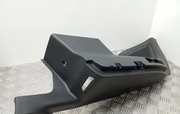 Seat Ibiza IV (6J,6P) Parcel shelf load cover mount bracket 6J8867761