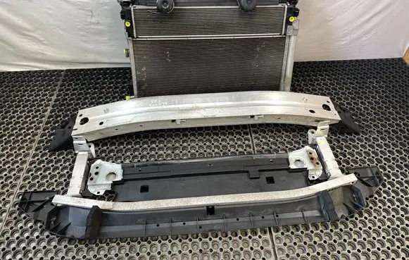 Toyota RAV 4 (XA50) Radiator support slam panel 