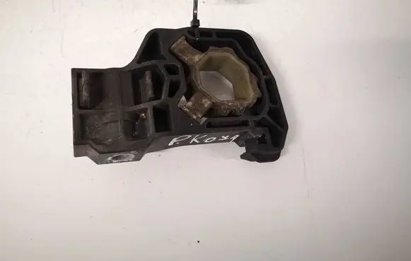BMW 5 GT F07 Radiator mount bracket 7575247 757524703