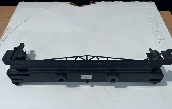 BMW 6 F06 Gran coupe Top upper radiator support slam panel 7804618 7639071 R162700