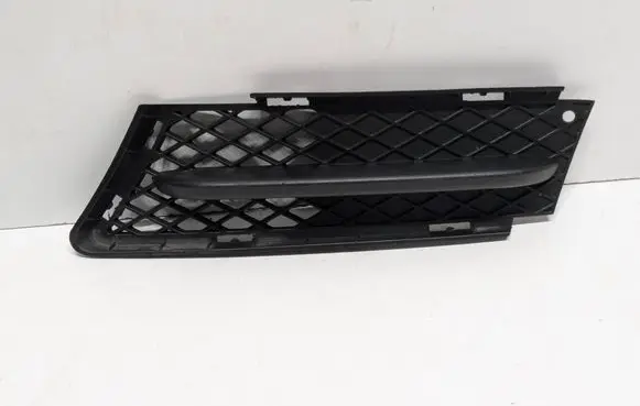 BMW 3 E90 E91 Front bumper lower grill 7154551