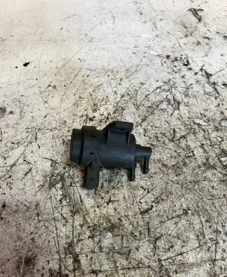 Renault Megane II Turbo solenoid valve 7700113071